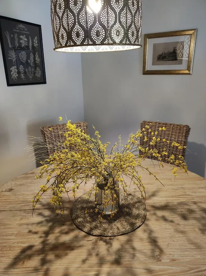 Costalita On The Beach - 3 Bedroom Cosy Apartment Estepona