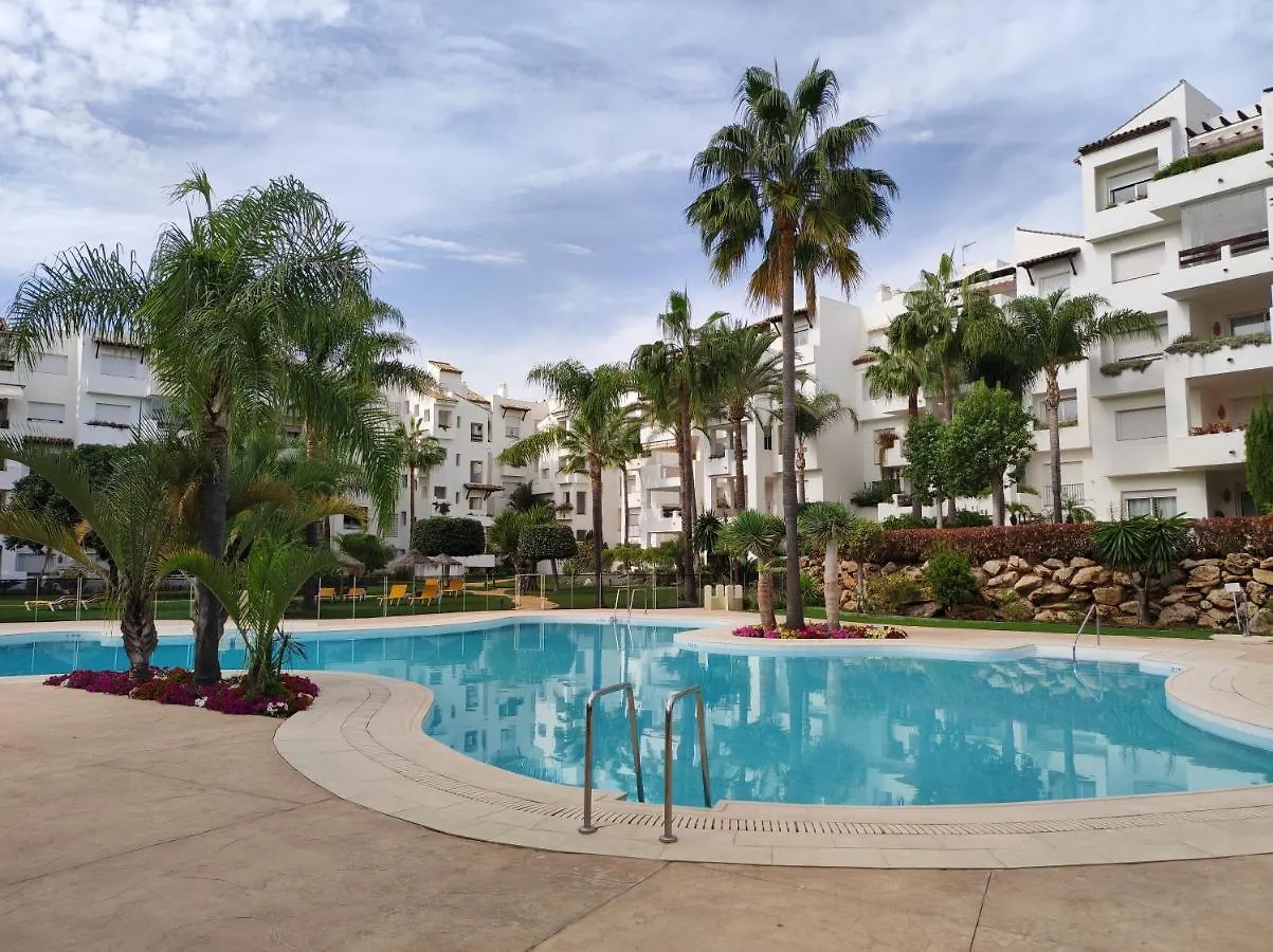 Costalita On The Beach - 3 Bedroom Cosy Apartment Estepona 0*,